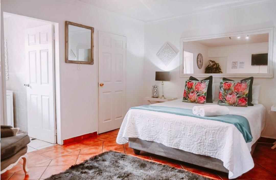 Zhantique Guest House 1- Unit 5 Boksburg Exterior photo